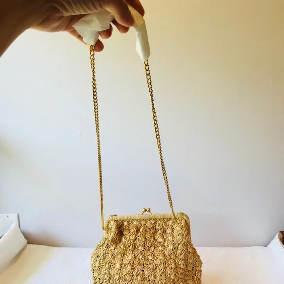Adorable Soft Knit Handmade Handbag***NEW - Picture 2 of 8